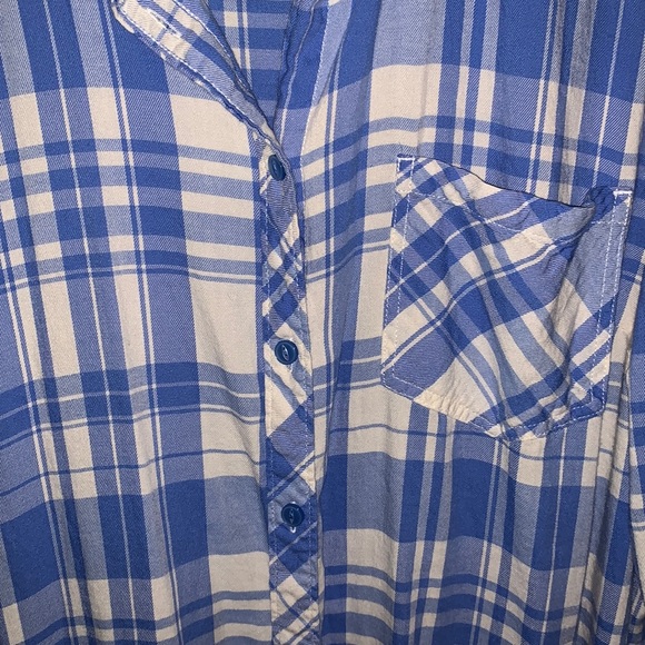 Blue and White Button Down Long Sleeve Top - Picture 4 of 5